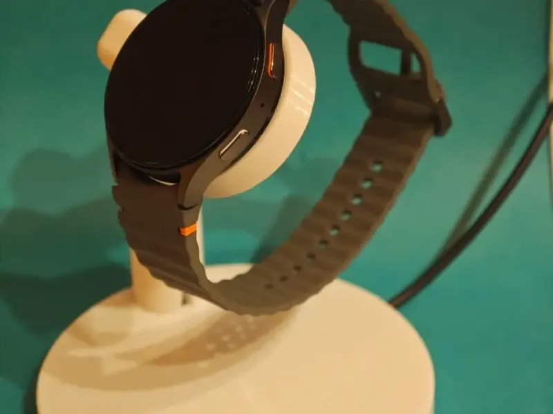 Samsung Galaxy Watch 7 stand with charger