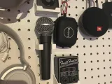Microphone pegboard bracket-1