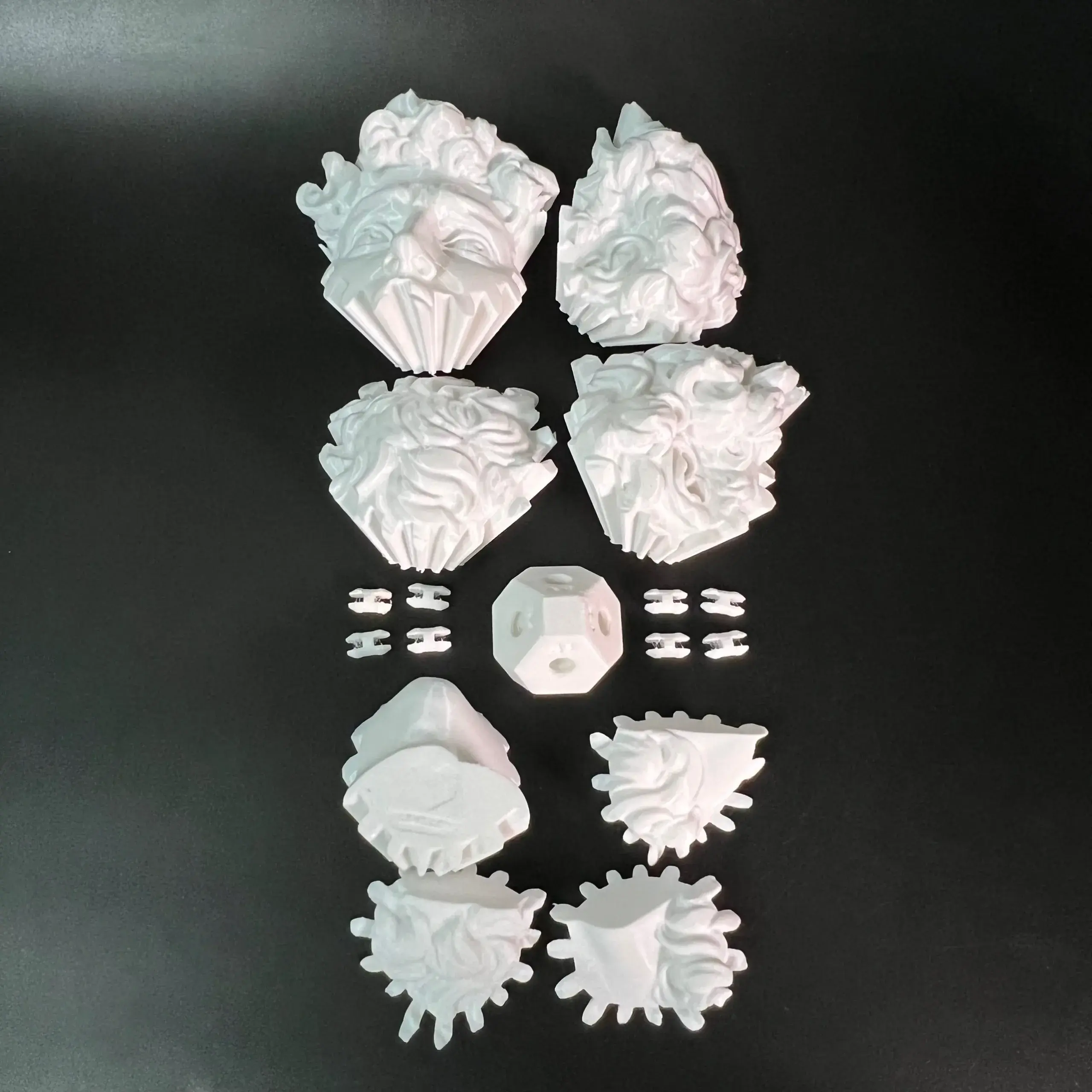 David Head Gear Fidget Toy