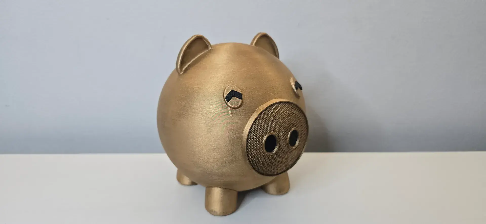 SQUID GAME 2 GOLD PIG MONEY BOX STORAGE