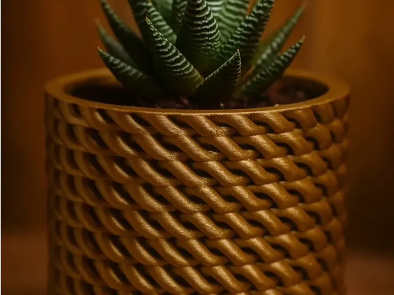 Succulent Chainlink Planter