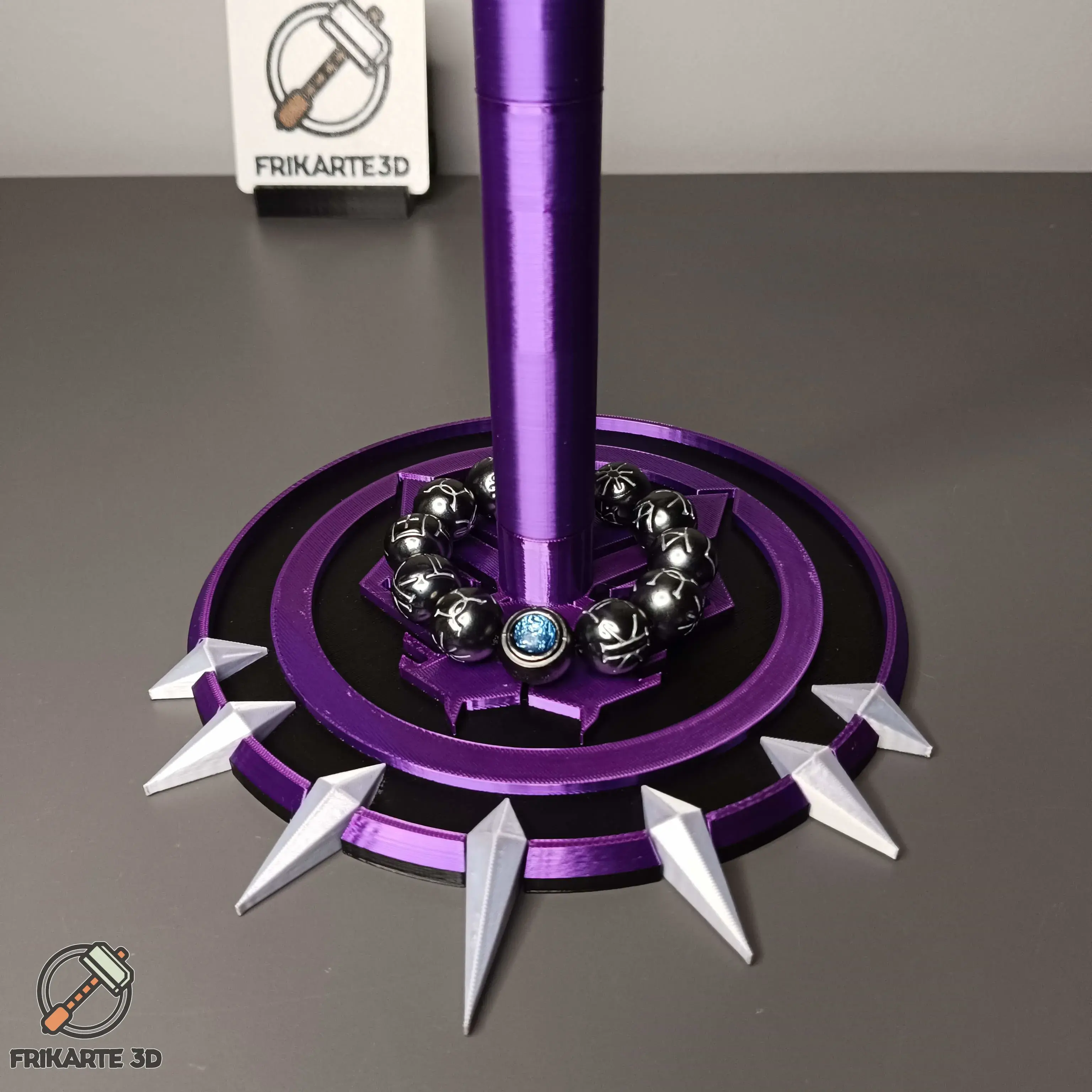 Black Panther Helmet Stand - 3D Printable Display