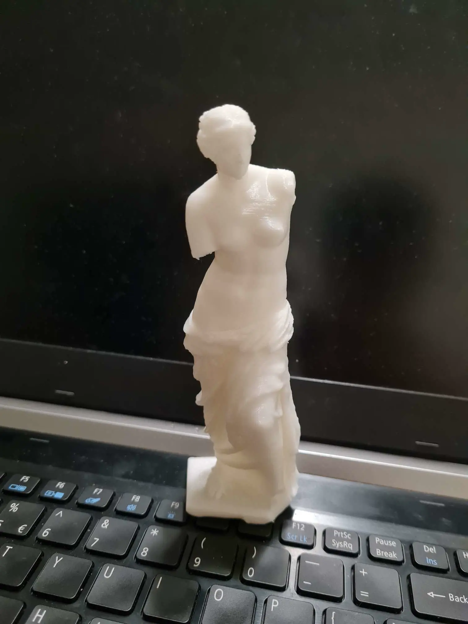 Venus de Milo statue