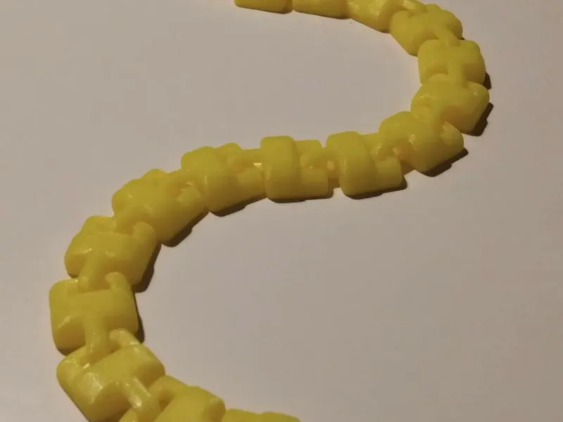Longue chaîne pour petits plateaux d'impression sans supports !