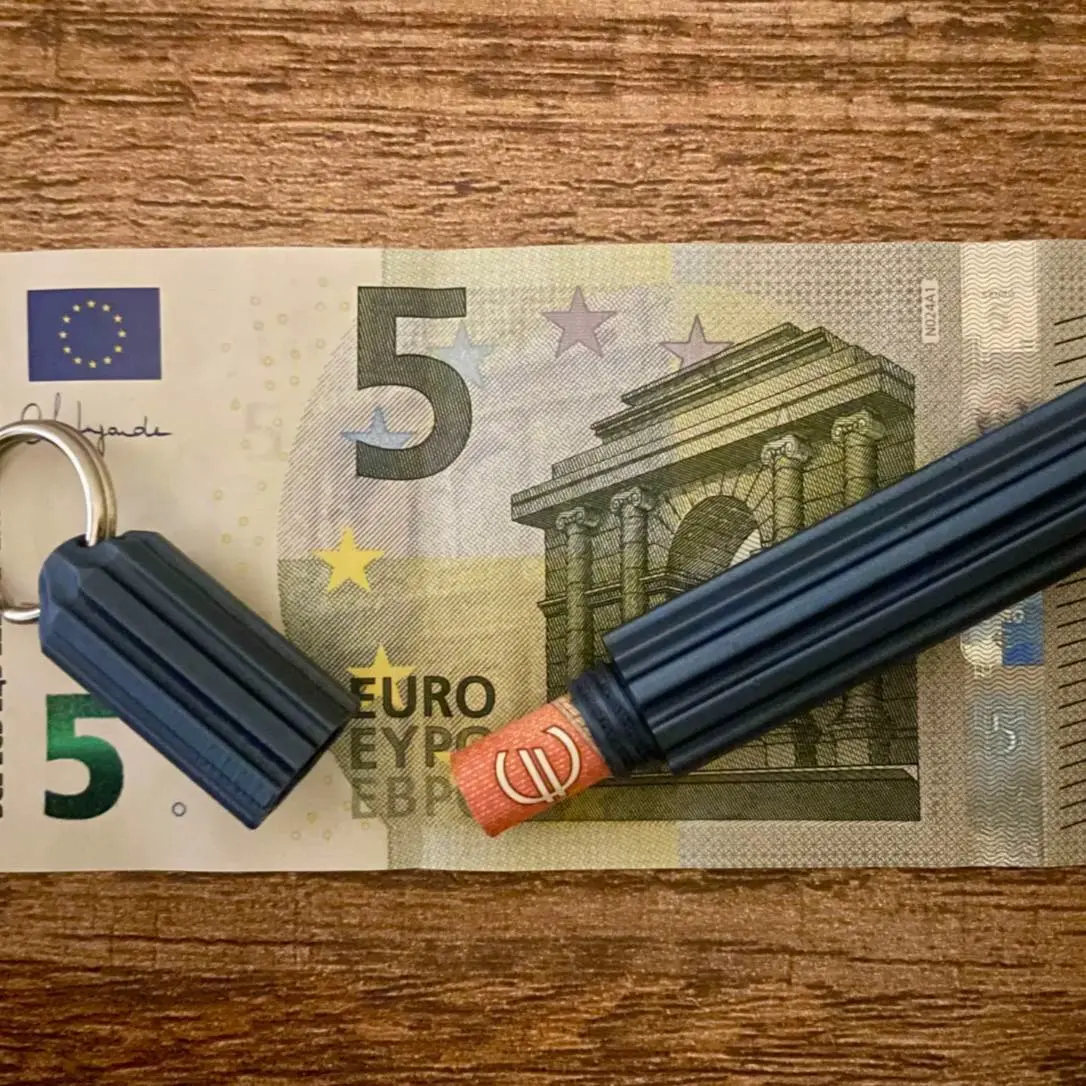 Small money box keychain