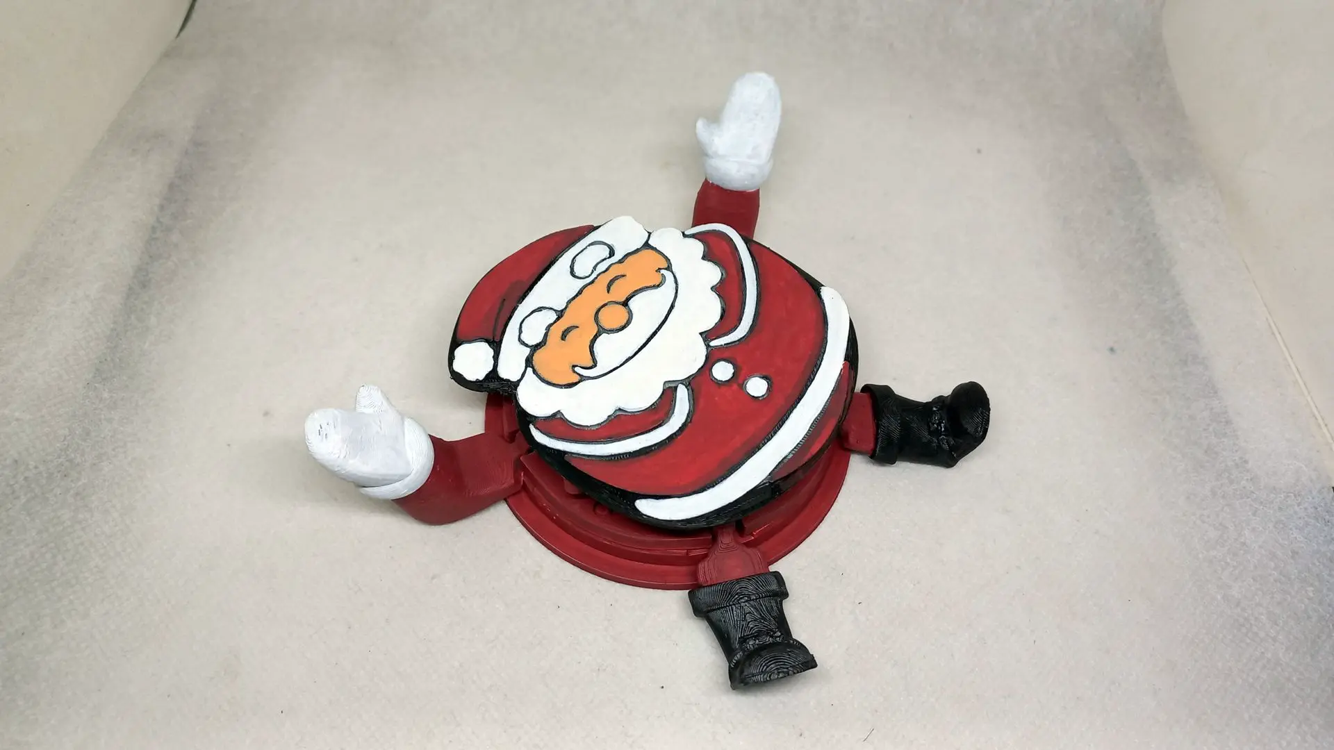 santa claus articulated cup holder (No Supports needed)