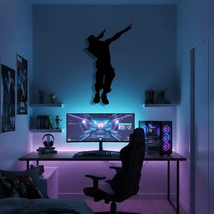 Wall Decor Silhouette - Epic Gamer Jump / Fortnite Inspired