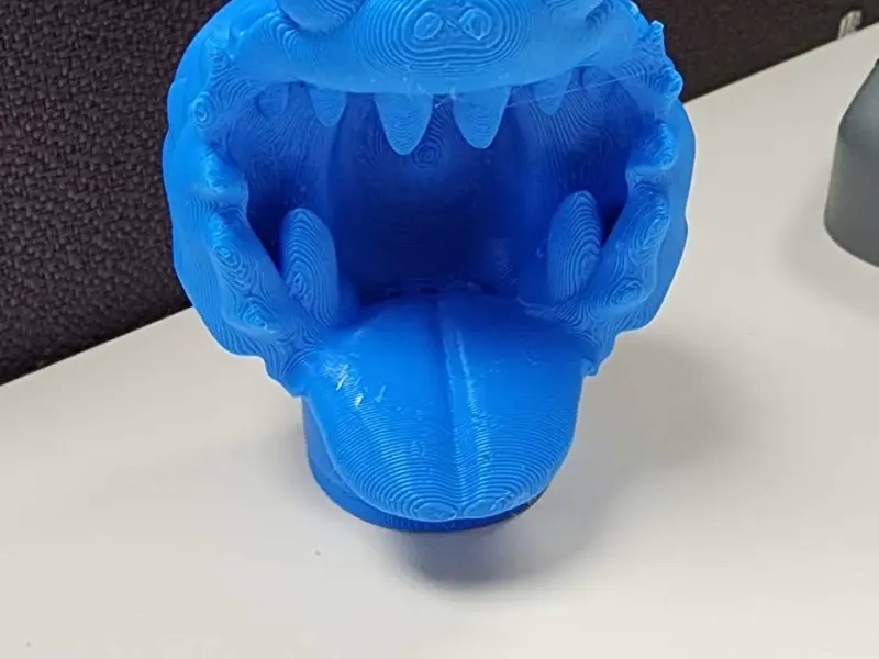 Monster Spraypaint Can