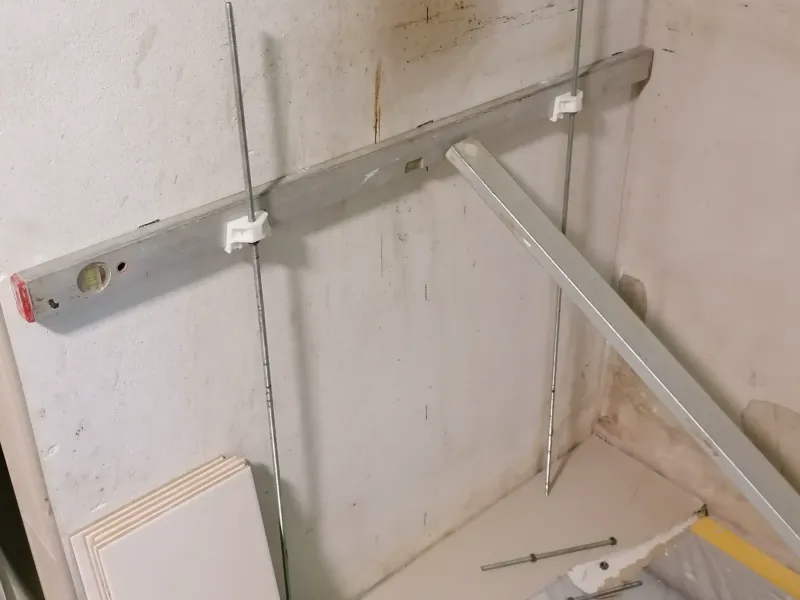 Herramientas de soporte de azulejos para el trabajo real