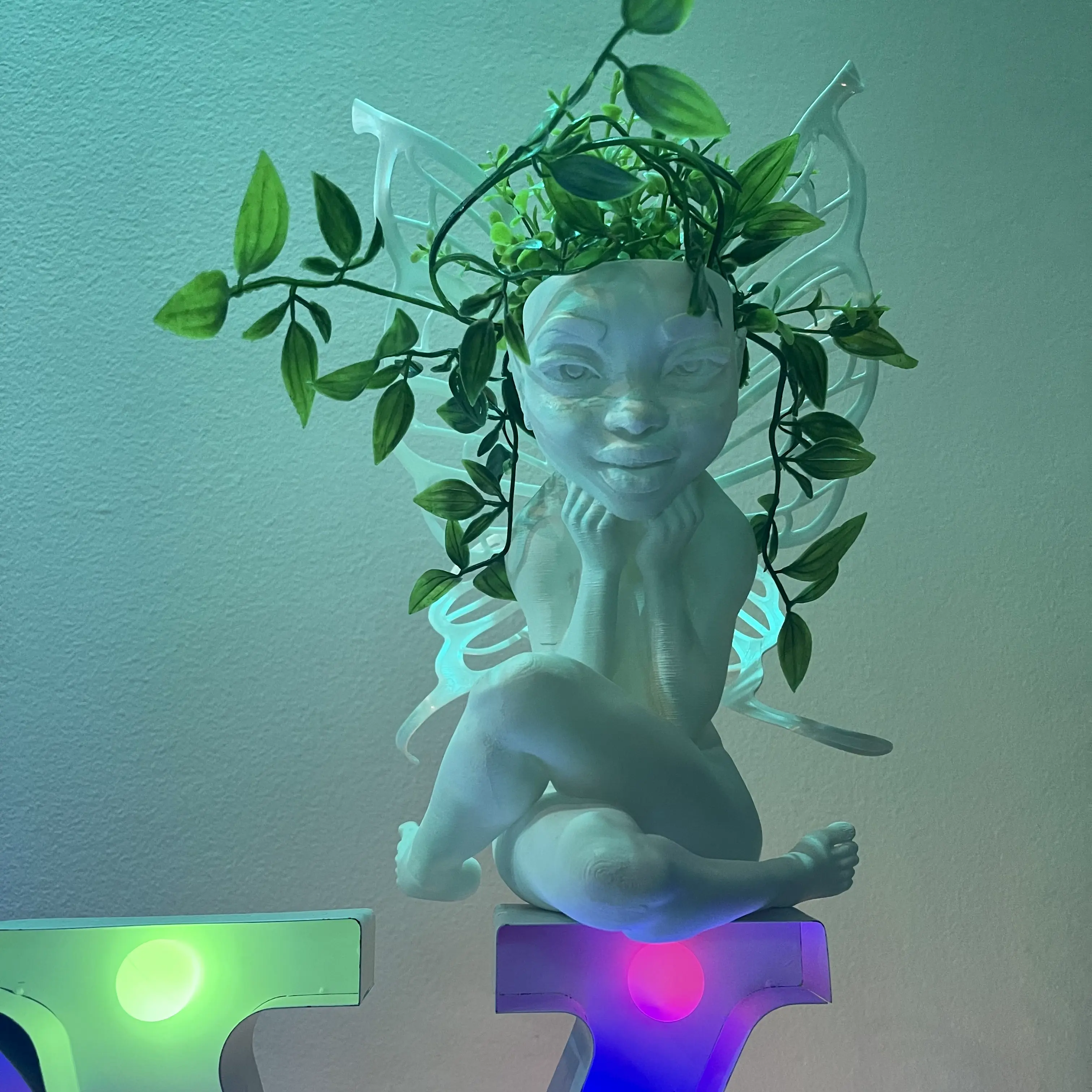 FAIRY VASE / FLOWER POT