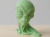 Smug Alien Bust-0