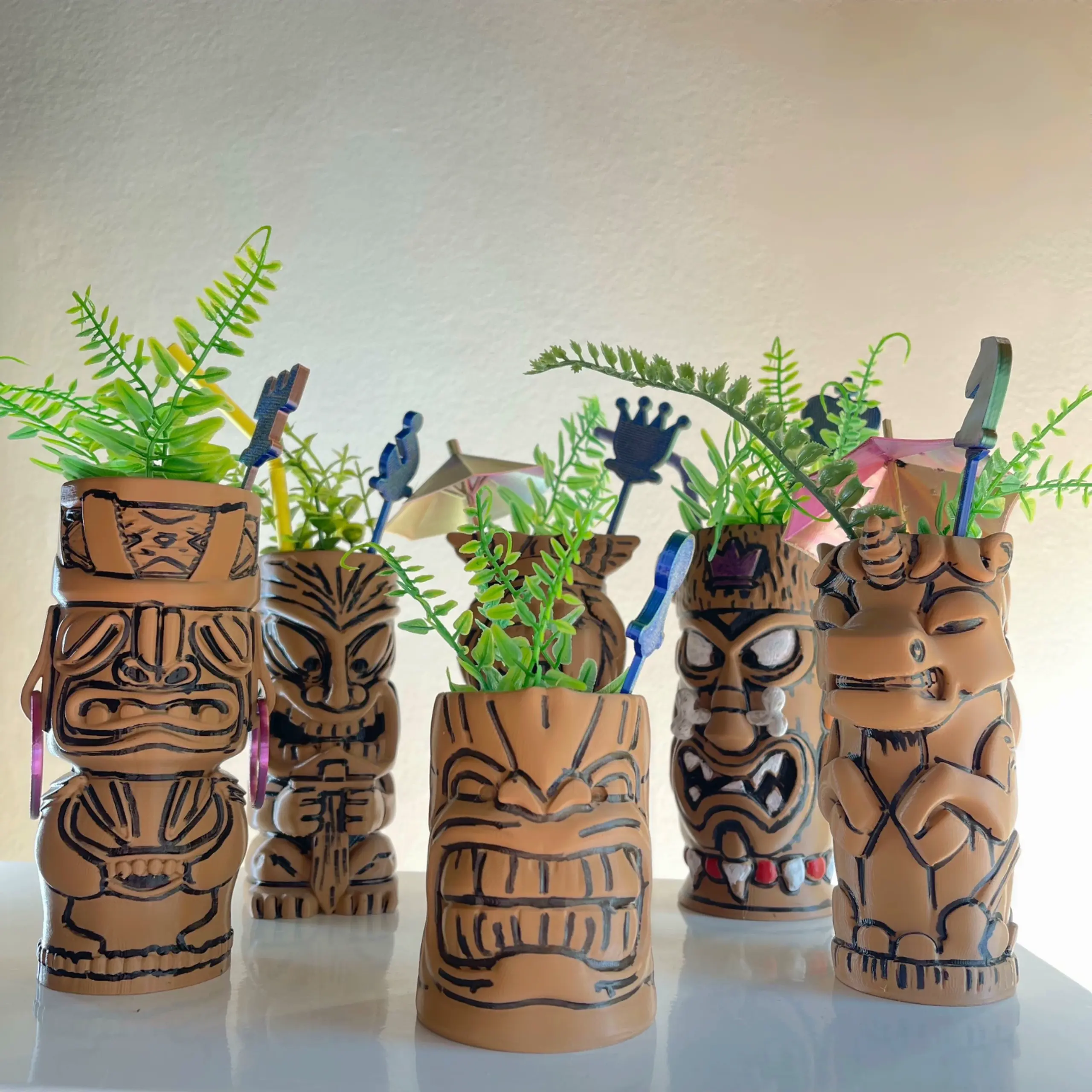 TIKI CHESS MUG / PLANTERS/ CONTAINERS
