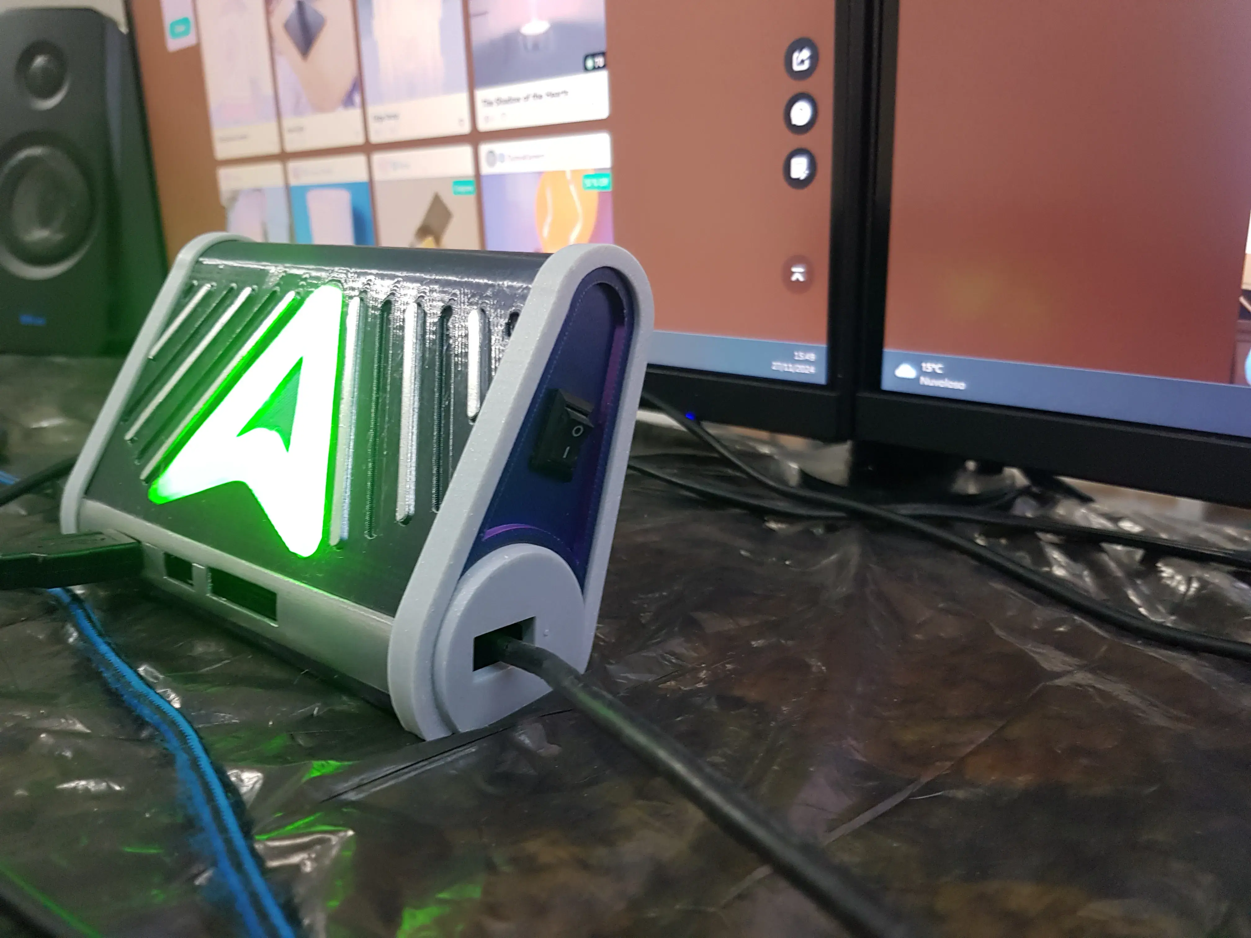 💡🎨🔤Creality Logo Switch Desk Lamp💡🎨🔤