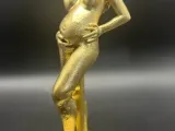 Pregnant Nude Model-2