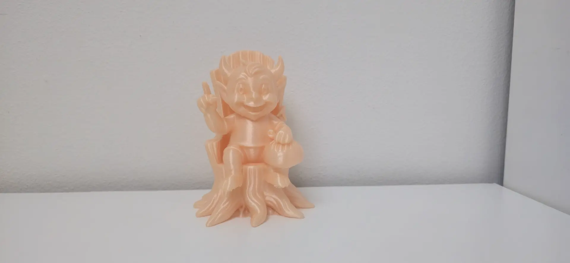 Halloween Devil on a Throne – Trick or Treat Figurine