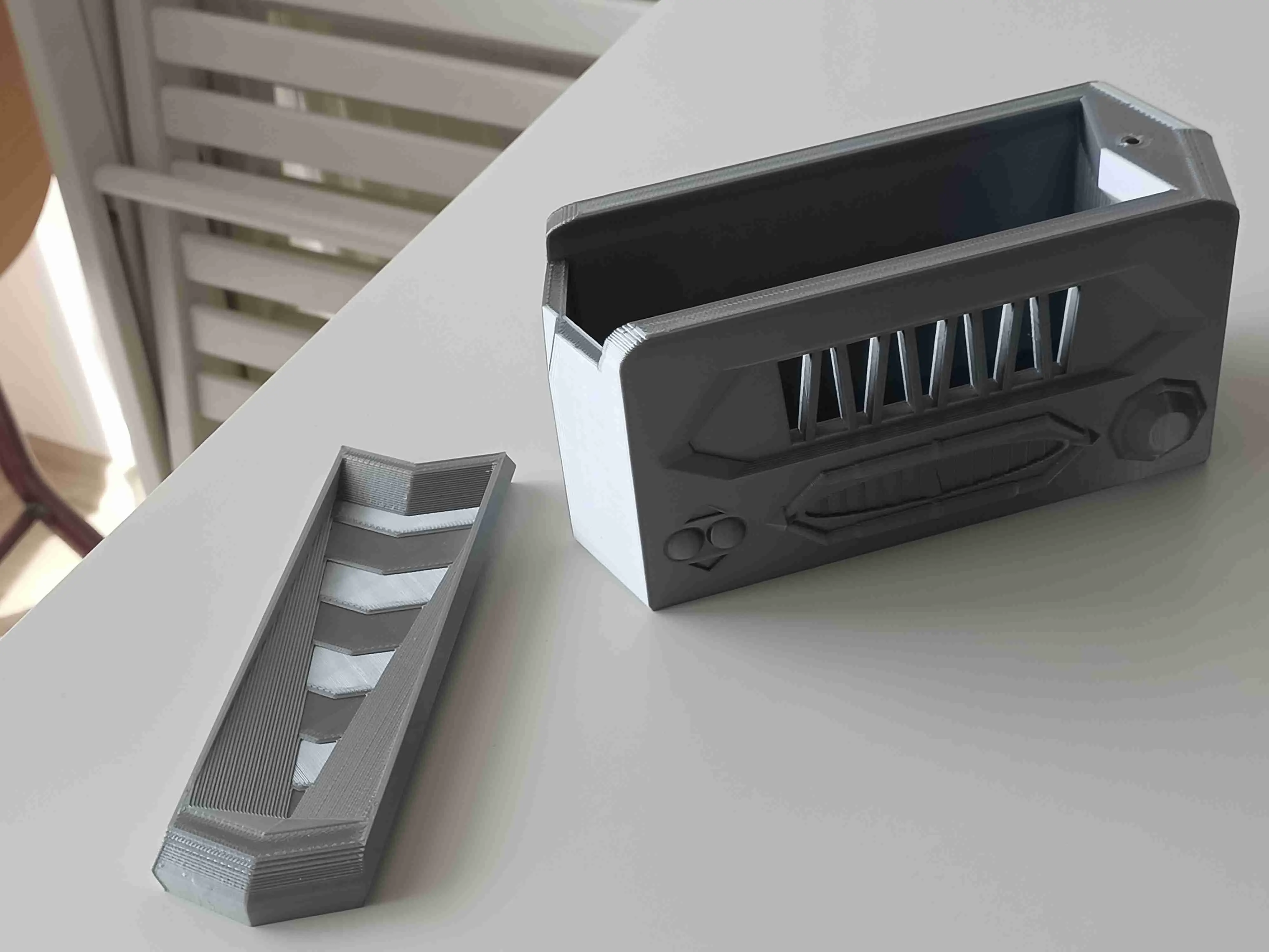Radio Incense Holder (EASY PRINT NO SUPPORT)