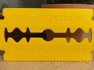 Razor Blade Ice Scraper "Frost Shaver"