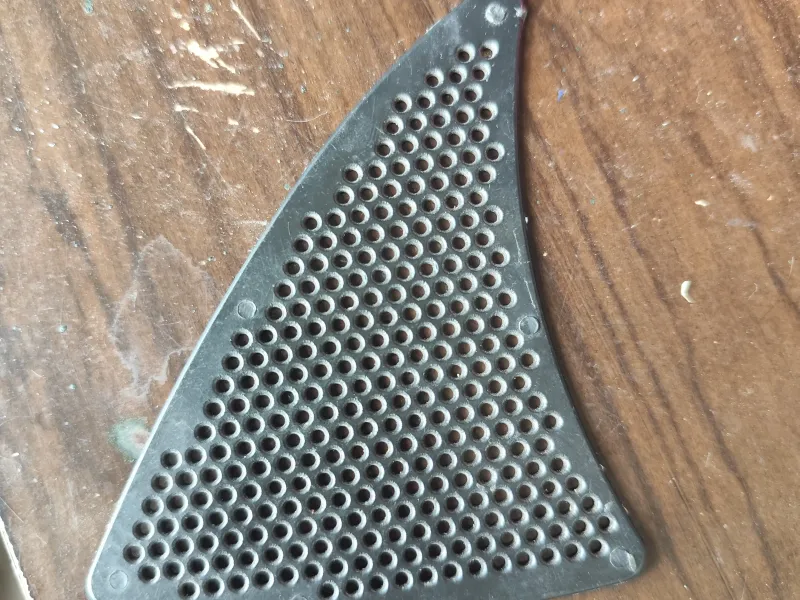 rejilla de casco (oreja gato)