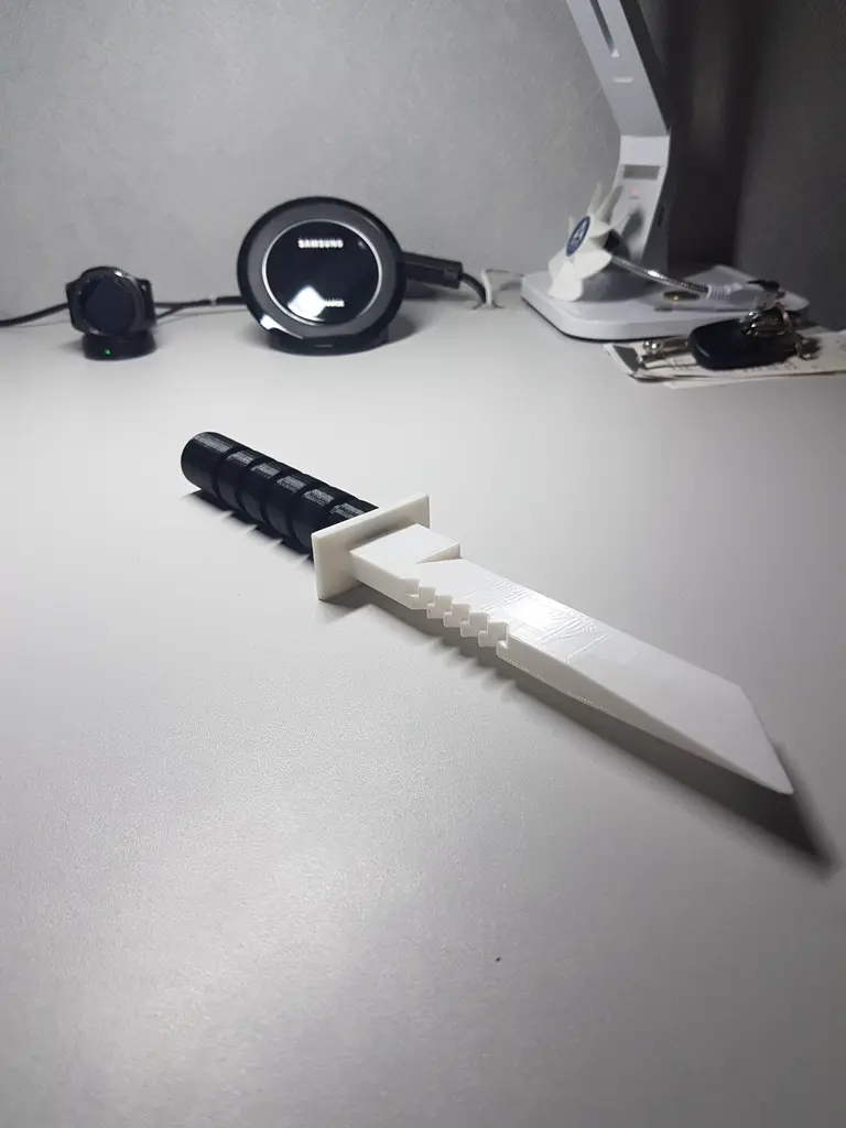 coltello giocattolo