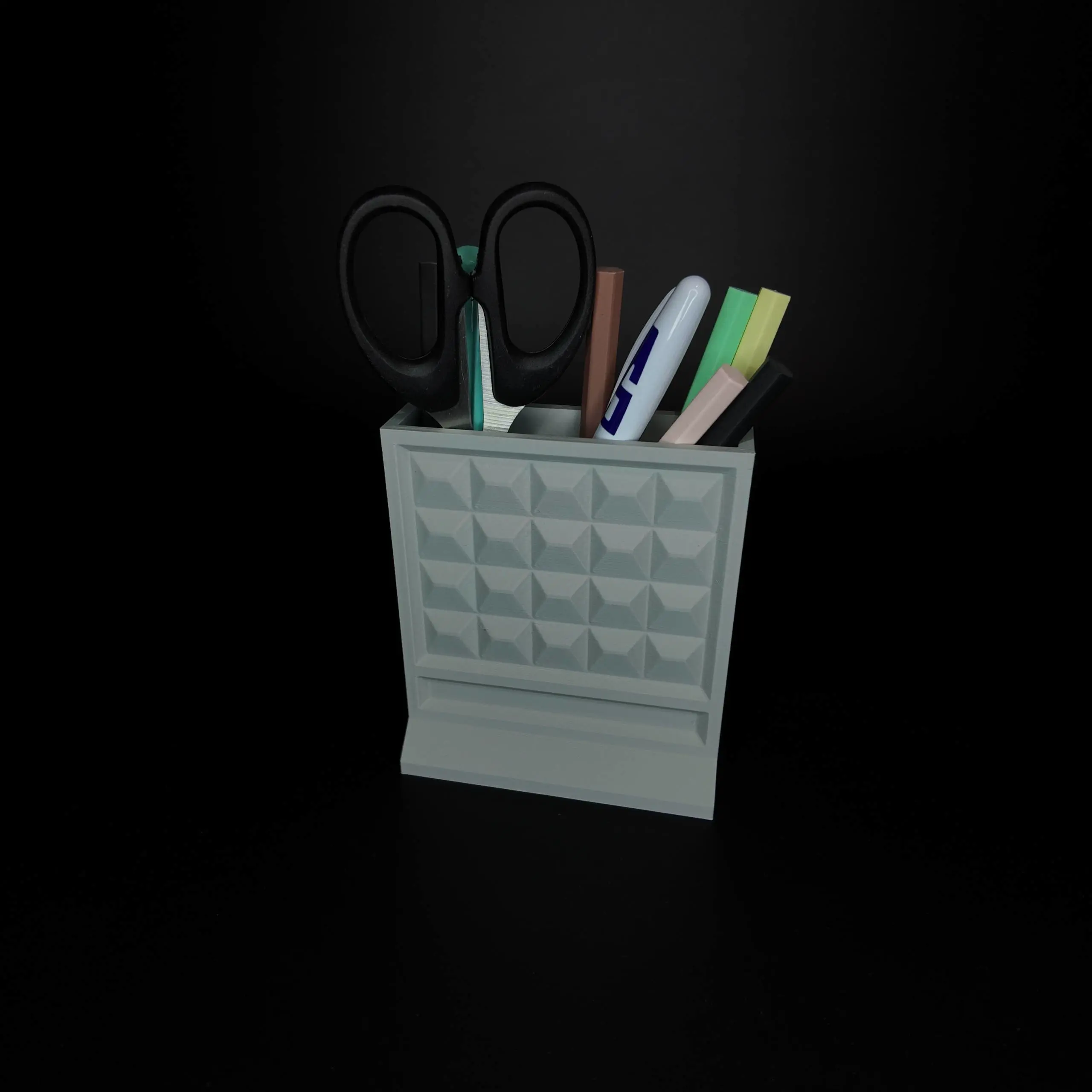 Desk organizer - concrete fence