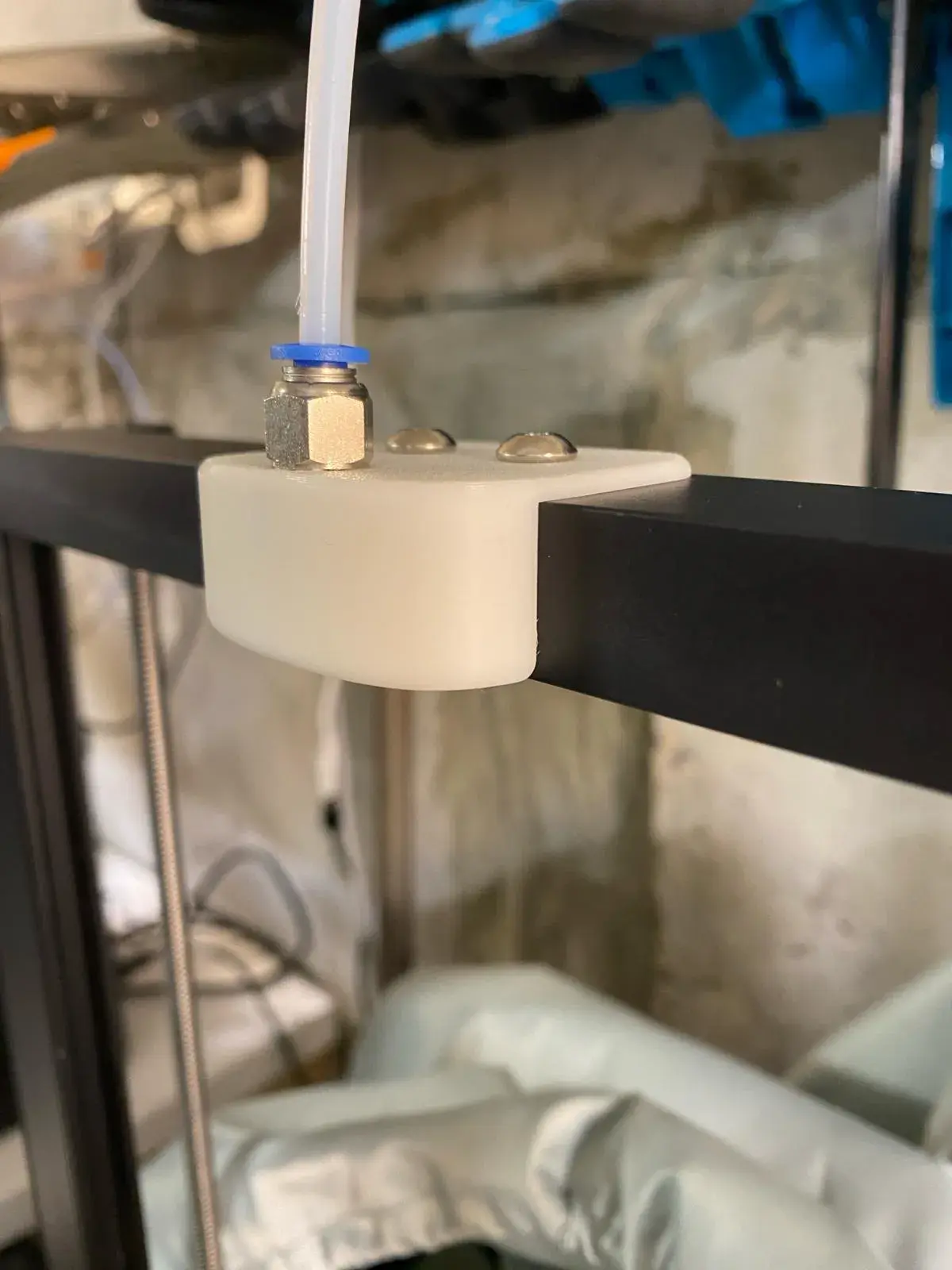 Ender 3 V3 Filamentführung mit m10x1,5 für PC4-M10 Anschluss