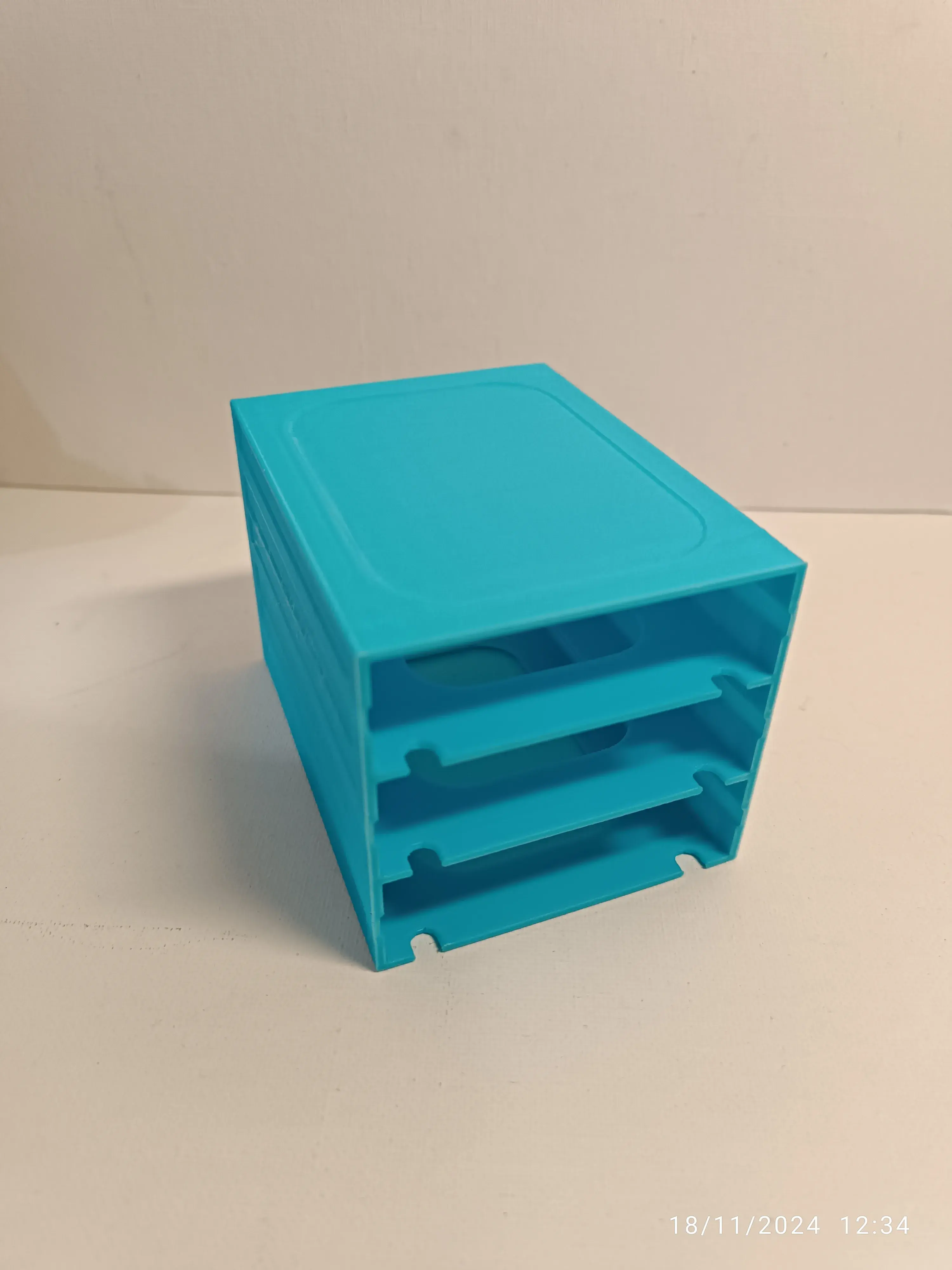 🗄️ Mini Casier de Rangement 3 Tiroirs – Gratuit