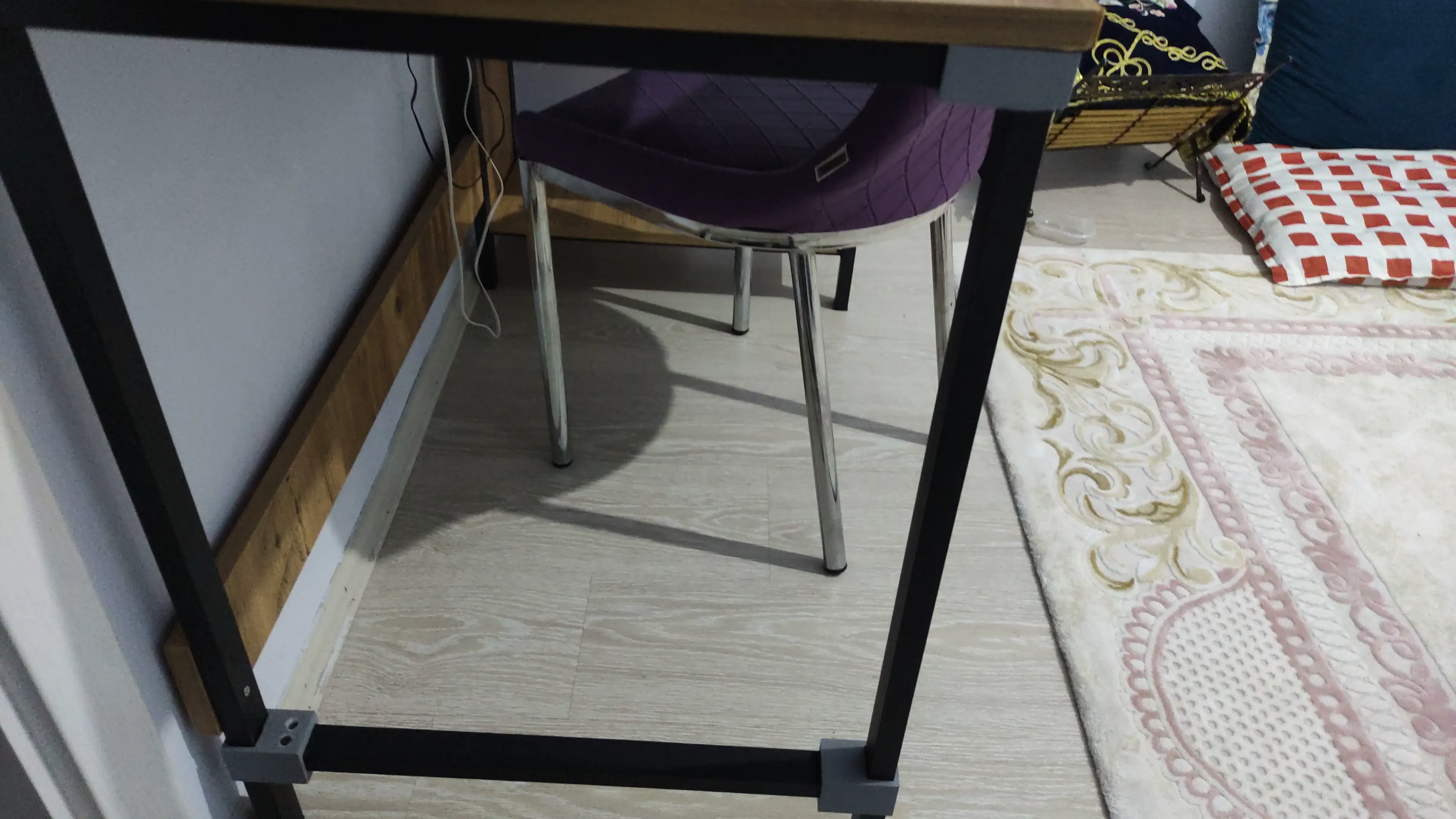 Furniture Assembly Apparatus 