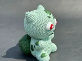 Knitted Bulbasaur-2
