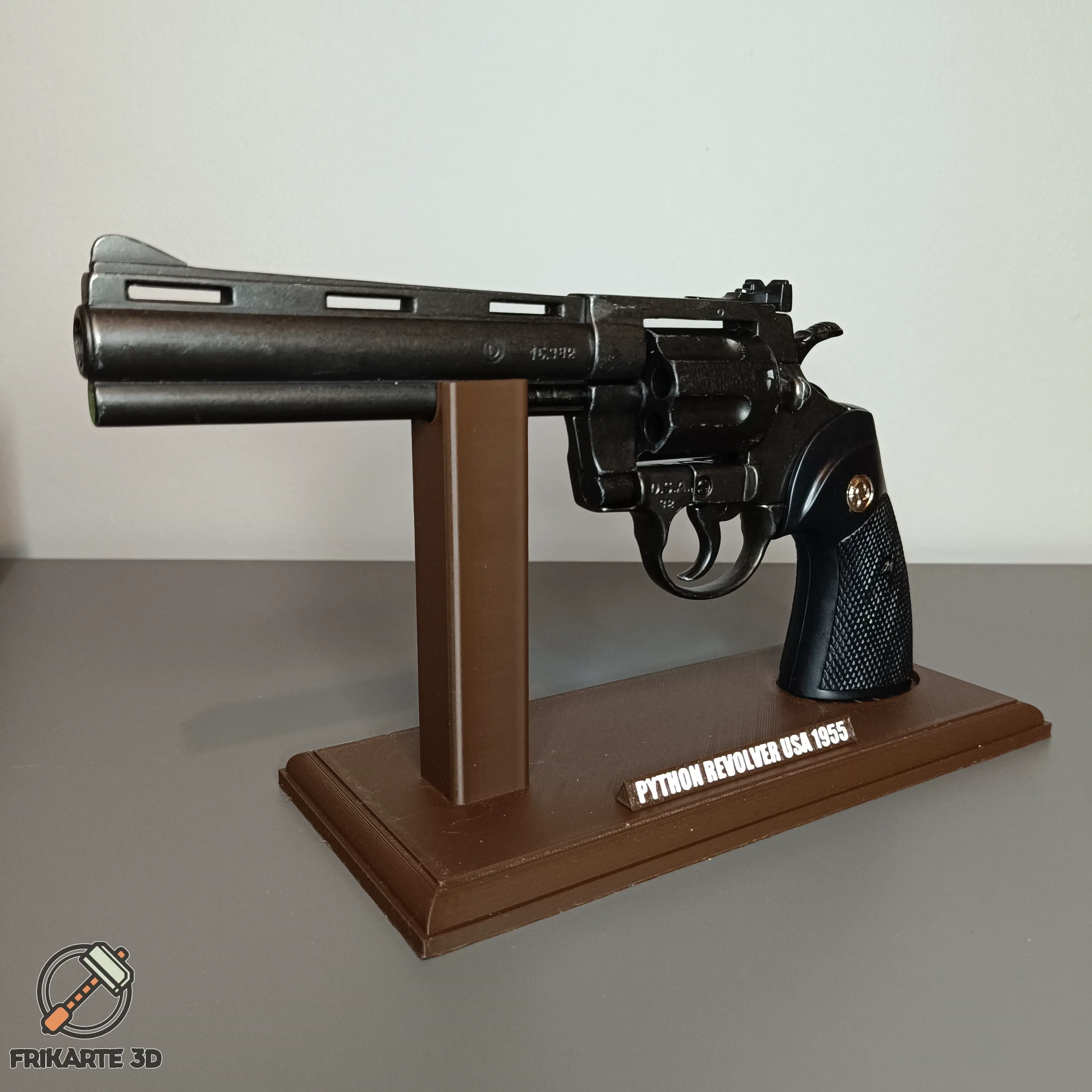 Python Revolver USA 1955 Display Stand | 3D models download | Creality ...