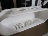Electric toothbrush holder with removable grid-2