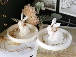 Rabbit Ring Holder