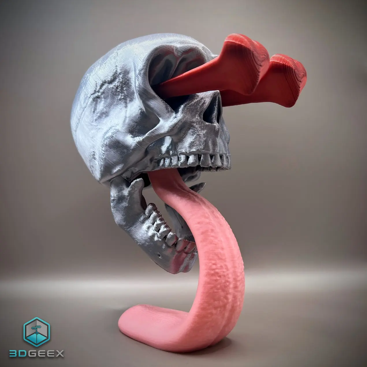 Skull In Love