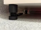 Adjustable Table Leg

-0