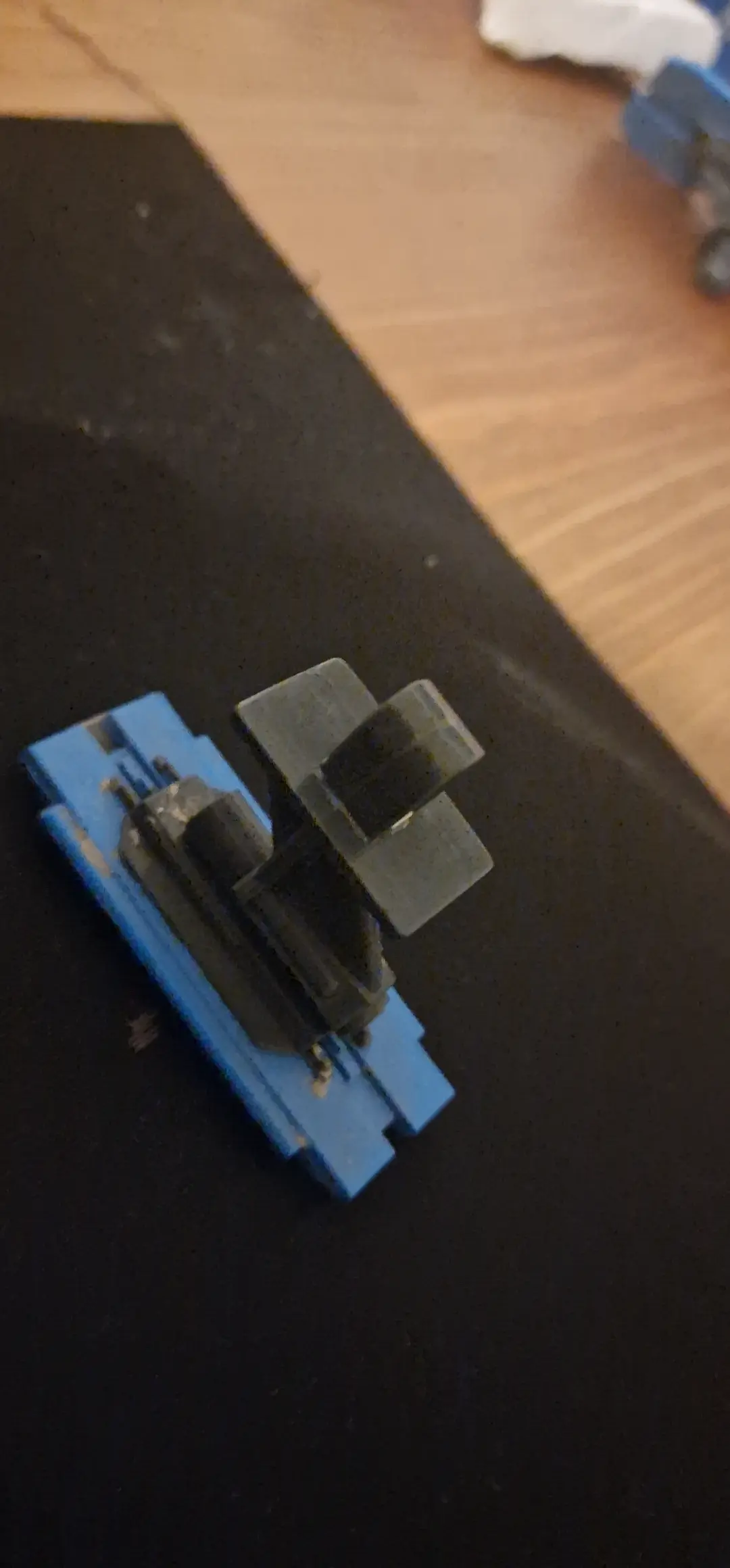 space precinct car landing strut