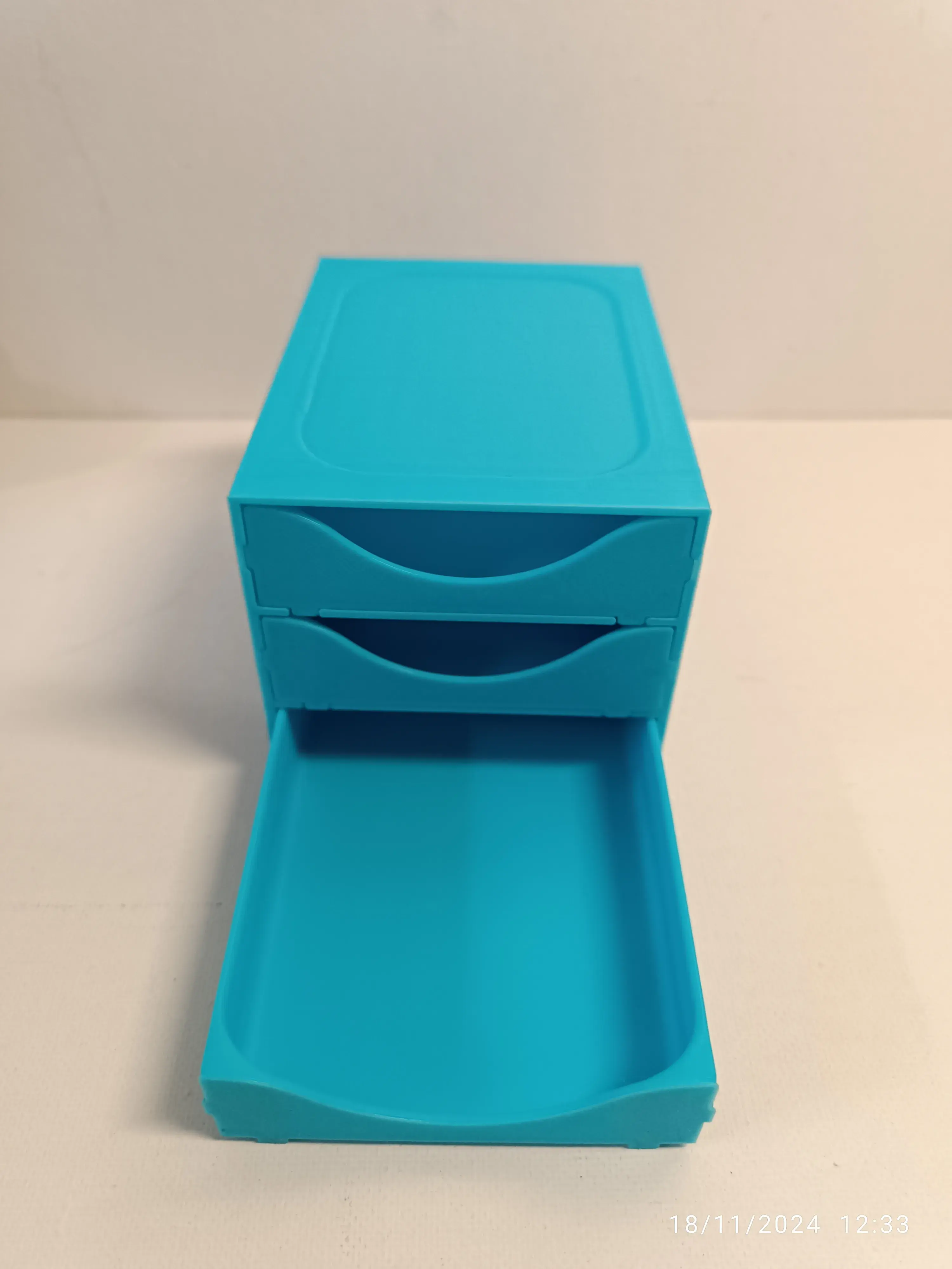 🗄️ Mini Casier de Rangement 3 Tiroirs – Gratuit