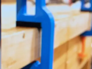 Ski clamp