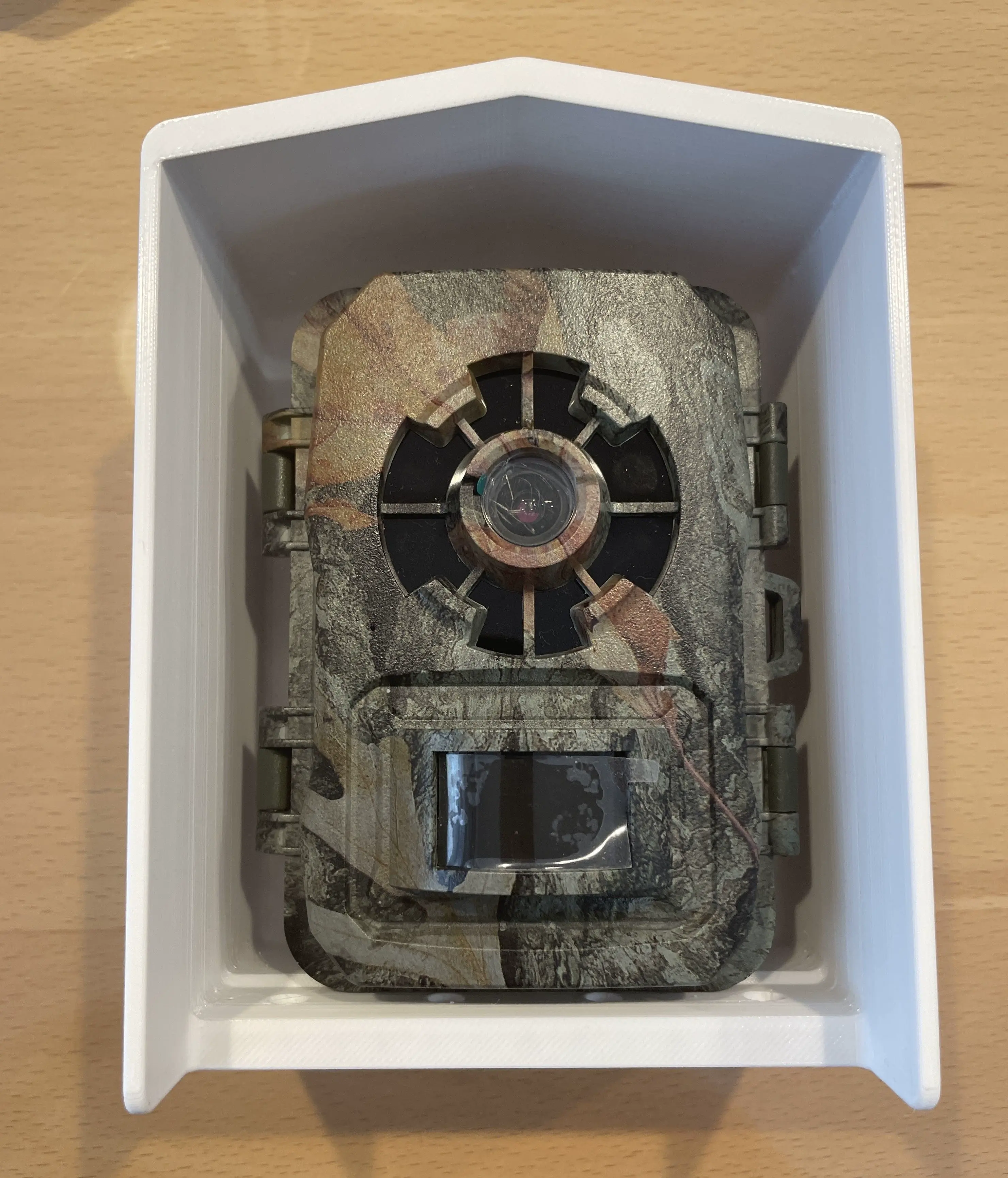 Rain cover for trail camera（K&F Concept　24MP 1296P/30fps)