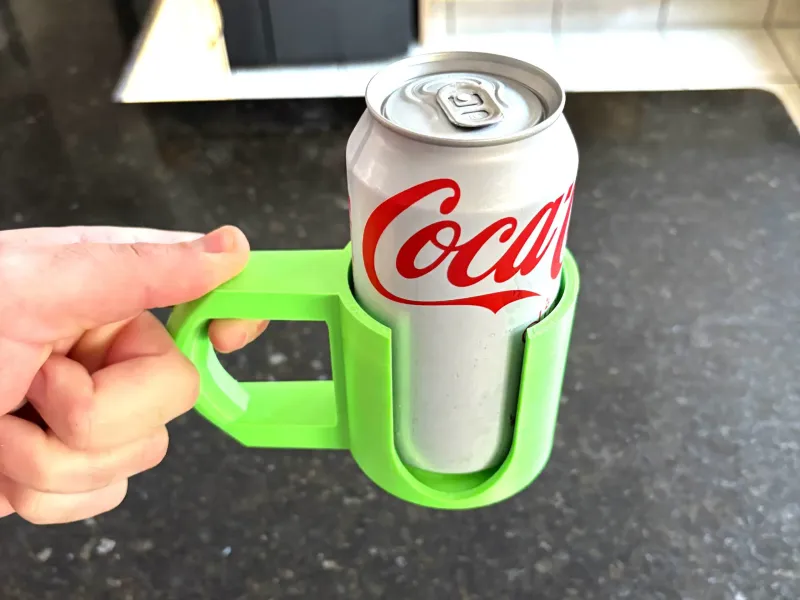 Suporte para latas de viagem