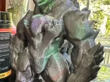 godzilla sculpture.-0