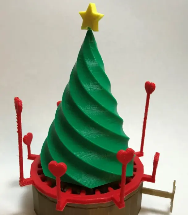 Rotating Christmas Tree “Tinkercad Christmas”