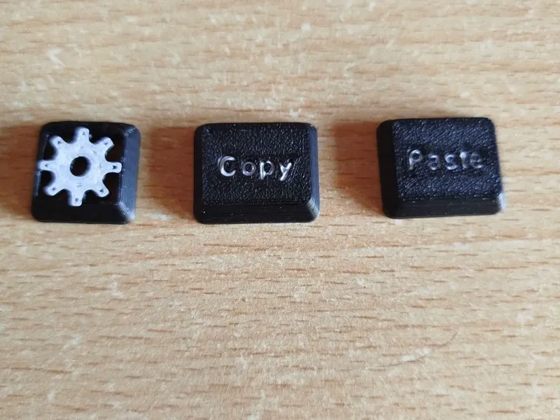 キーボードいたずらキャップ – スナップオン式フェイクキー
