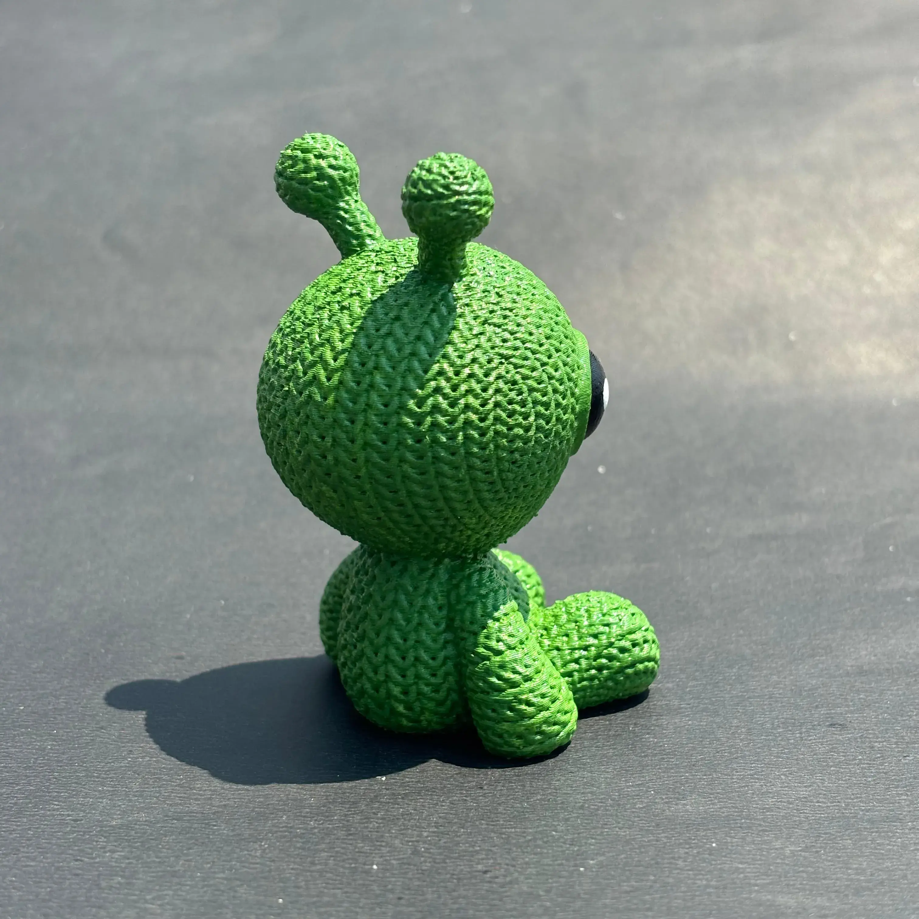 Knitted Alien