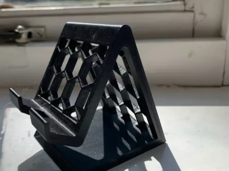 Cooler Handy-Ständer