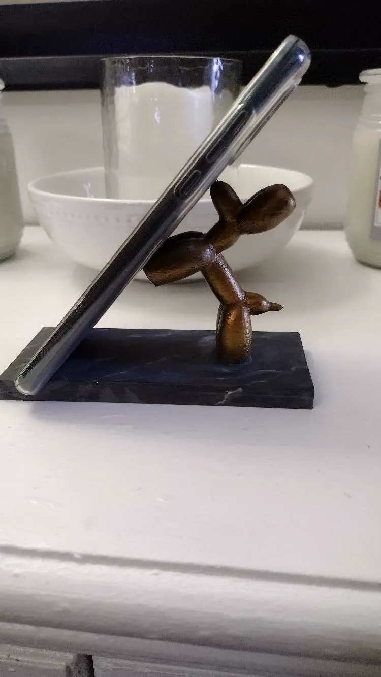 Support de téléphone en chien en ballons