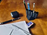 Geometric Pencil Stand-2