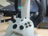 Gaming controller stand PS 5-4-Xbox/Video game controller stand-3