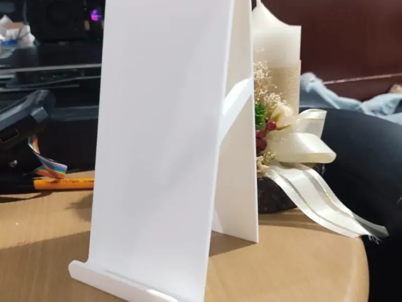 Soporte para teléfonos y tablets