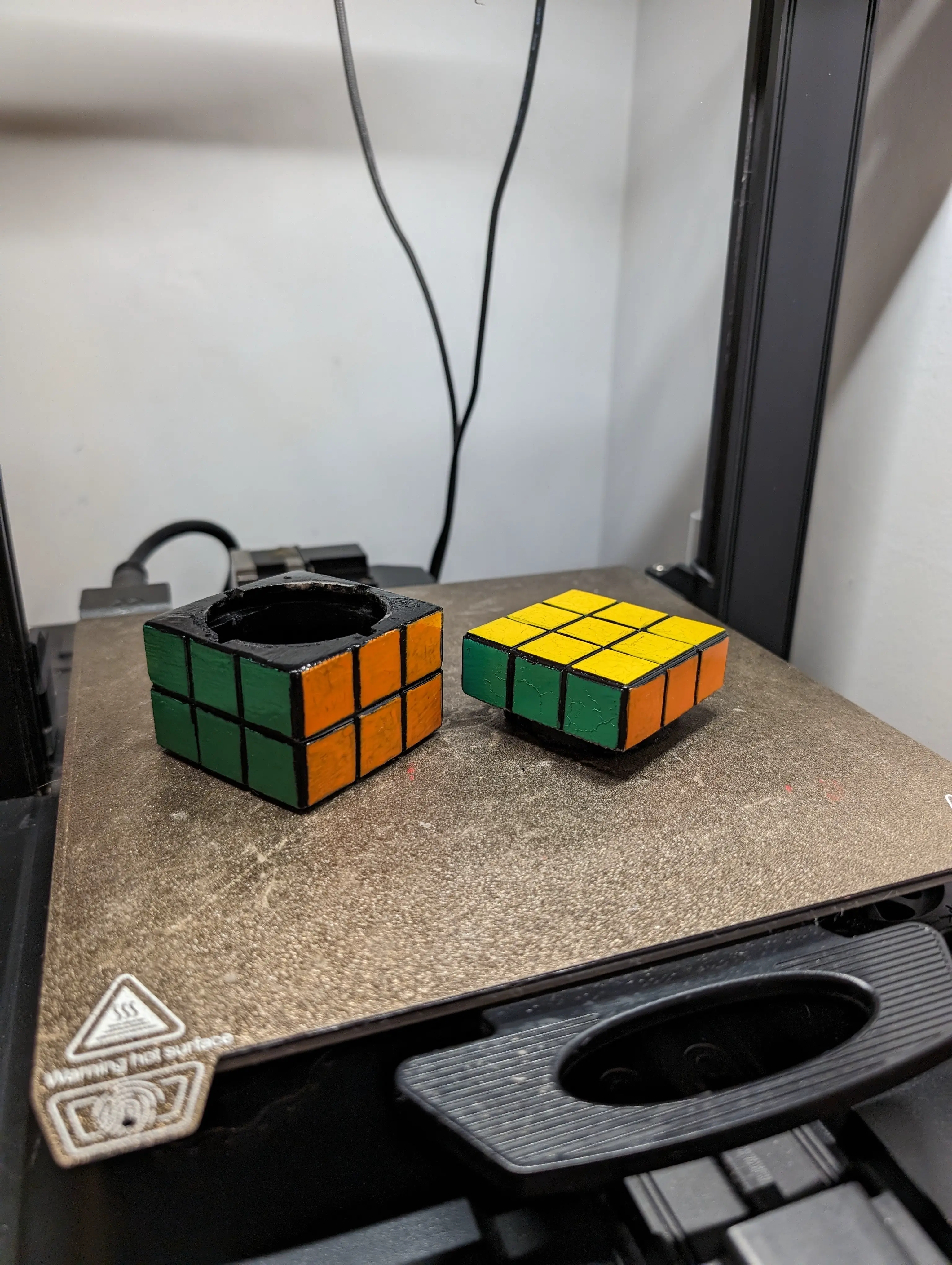 Rubik’s Cube Box (FUNCTIONAL)