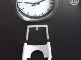 IKEA clock stand-2