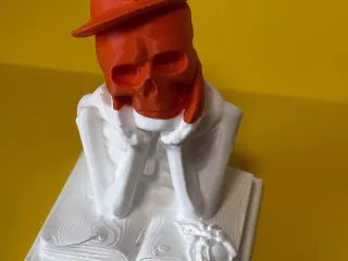 Halloween skeleton decoration